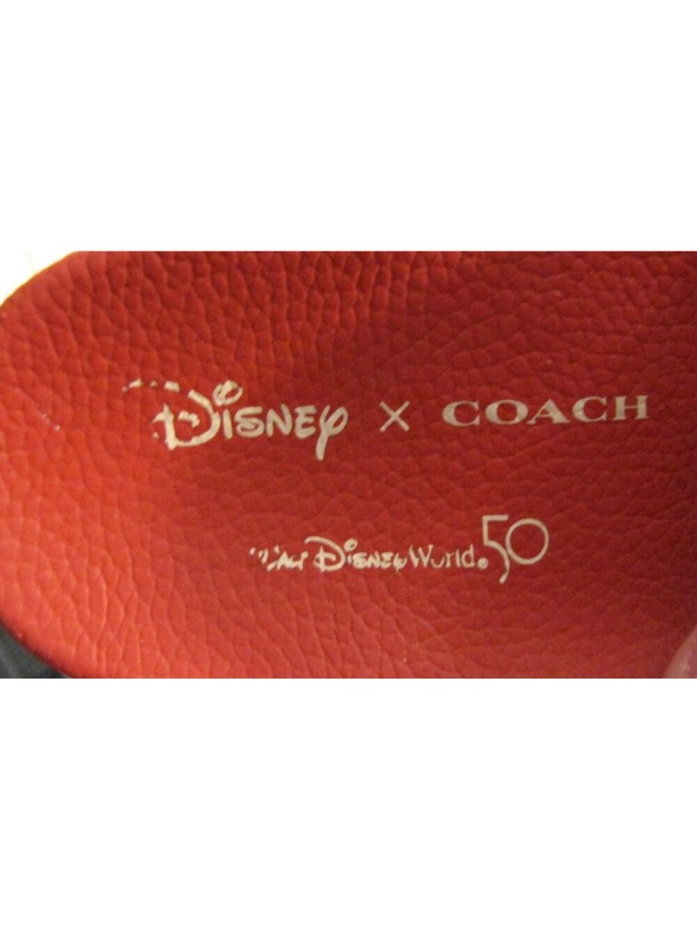 Disney x Coach Walt Disney World 9 Red Minnie Mickey Slides Sandals - Picture 3 of 4